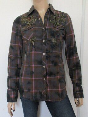 ROAR Shirt Size Small Plaid Embellished Button Down